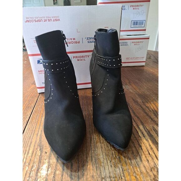 10M ...me too Black Buckle Embellished High Heel Pump Ankle Boots Booties Shoes - Picture 3 of 11